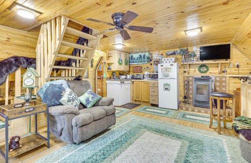 Carrollton Apartment | Carrollton Cabin with Patio and Fire Pit!
