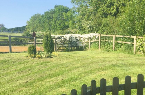 Manton Cottage | Carrot Cottage - UK32609