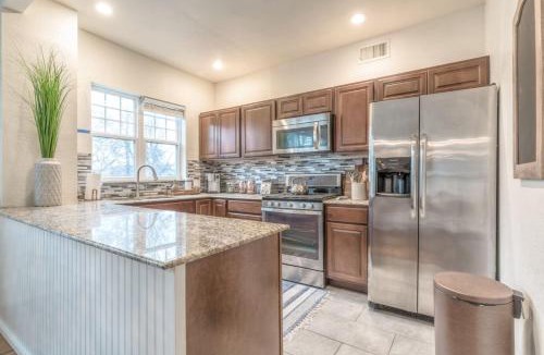 Downtown Tulsa Apartment | Carson Flats Apt 3 - 1BR Near BOK, OSU Med, Dtwn