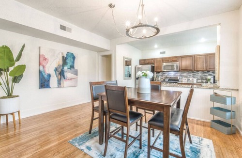 Downtown Tulsa Apartment | Carson Flats Apt #4 | 1BR Near BOK OSU Med Dtwn