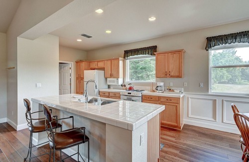 Angels Camp House | Carson Hill Cottage-Spacious Getaway