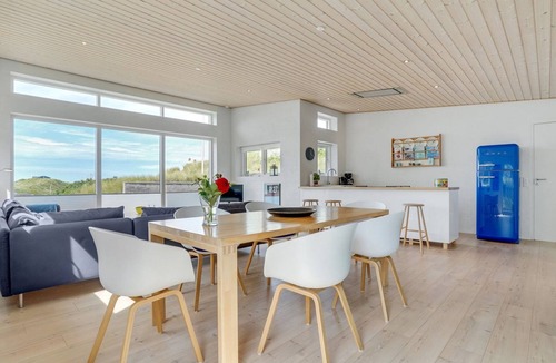 Houvig Strand House | "Carstina" - 400m from the sea by Interhome