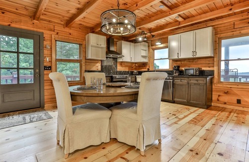 Ellijay Cabin | Carter`s Lake Getaway