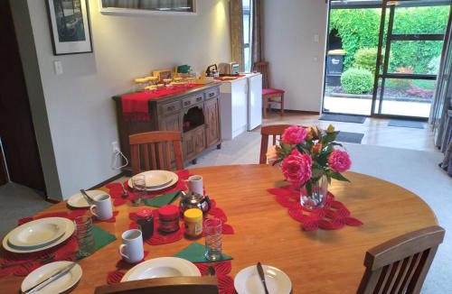 Westport Bed & Breakfast | Carters Beach Bed and Breakfast