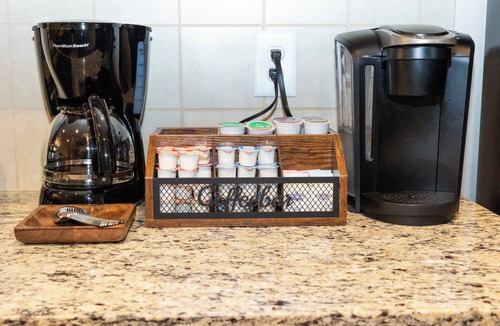 Cartersville House | Cartersville Retreat