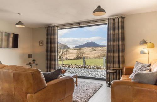 Trawsfynydd House | Cartref