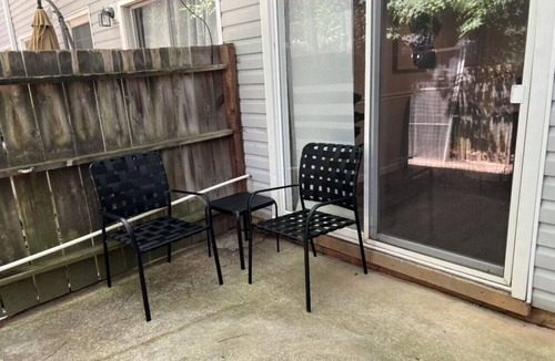 Southwest Raleigh House | Cary End Unit 2 Bedroom Townhome with 3 Beds