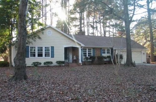 Cary House | Cary Top Location Ranch Home