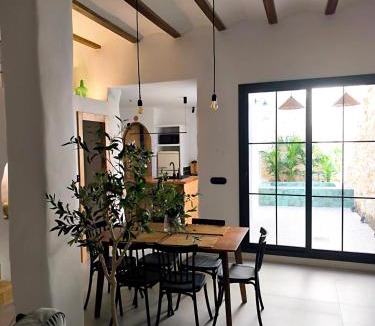 Alfarp House | Casa Abadía Alojamiento completo boutique cerca de Valencia