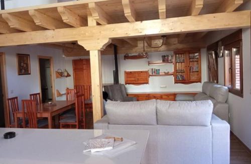 La Horcajada House | Casa Abuela Antolina