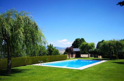 Sainte-Leocadie House | Casa adosada 3 hab, Wifi, Piscina, Padel