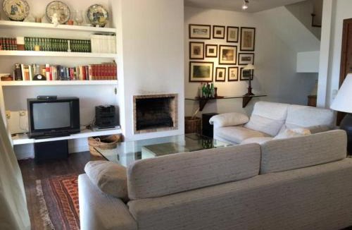 Guils de Cerdanya Apartment | Casa adosada de estilo rústico en Guils