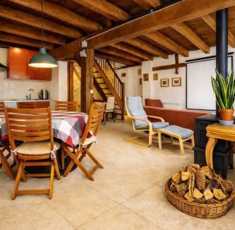 Adrados House | Casa Adrados Mar de Pinos con Patio y Barbacoa
