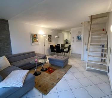 Vira Apartment | Casa al Lago - Ferienwohnung mit Pool & privatem Seezugang