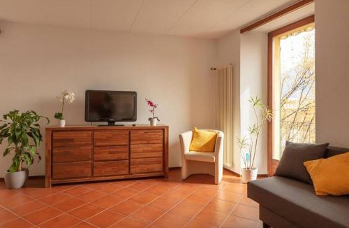 Minusio Apartment | Casa al Sole - Bellissimo appartamento con terrazza e vista lago