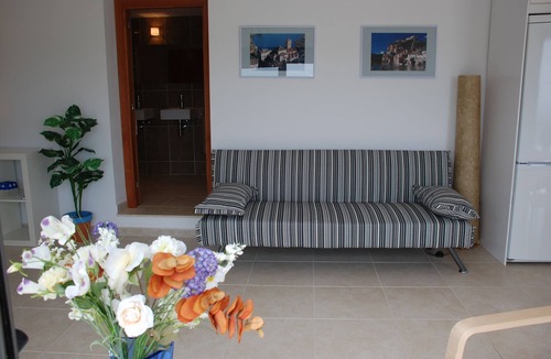 Les Planes del Rei Apartment | Casa Alados- modern Apnt within VillaSuala + amazing views in lovely location.