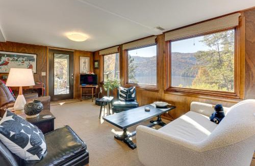 Santeetlah Apartment | ‘Casa Alcoa’ Mtn-View Apt Over Santeetlah Lake!