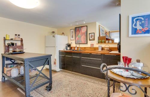 Santeetlah Apartment | ‘Casa Alcoa’ Mtn-View Apt Over Santeetlah Lake!