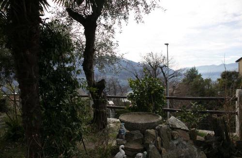 Brione sopra Minusio Apartment | Casa Alma Grotto