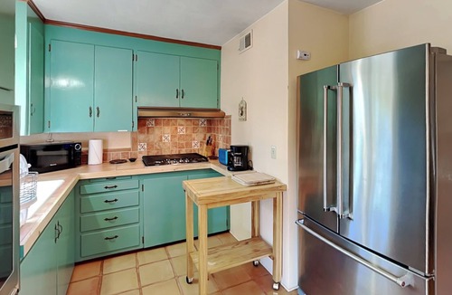 Santa Fe House | Casa Amarilla | Charming Getaway Near Santa Fe Plaza