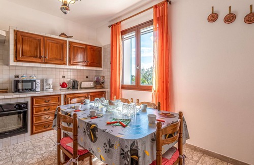 Abbazia Apartment | Casa Antoinette by Interhome