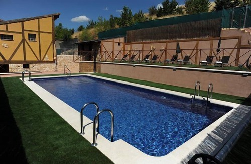 Monasterio Cottage | Casa Arce (full rental) El Rincón de Monasterio & SPA for 2 people