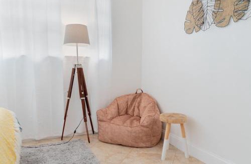 Southwest Apartment | Casa Aria-6bd-Zoo, Beach, Downtown with Parking