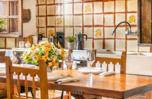 Lizaso House | Casa Arozenia, Hogar rústico en pleno valle Ulzama