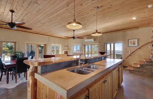Wimberley House | Casa Artista I Romantic, Pool, Hot tub, Endless Views