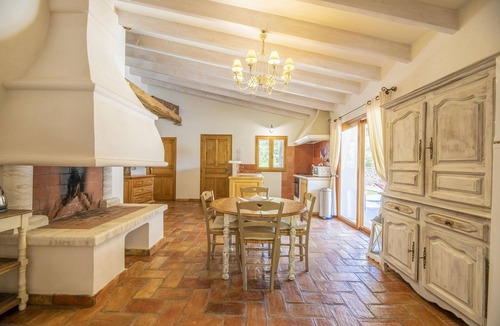 Bonifacio House | Casa Aurelia, mansion on Bonifacio.