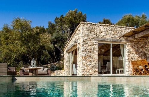 Bonifacio House | Casa Aurelia, mansion on Bonifacio.