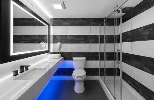 Queens Hotel | Casa Azul Hotel Blu JFK