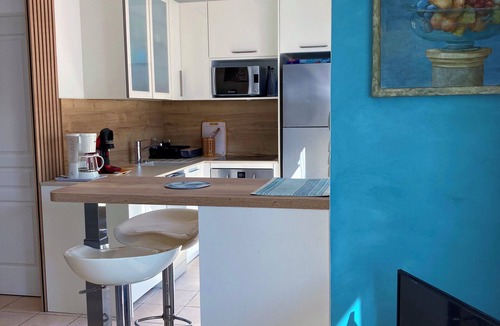 Marine de Saint Ambroggio Apartment | Casa Azul Turquesa