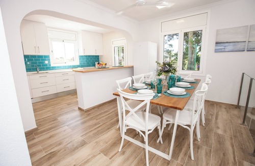 Condado del Jaruco House | Casa Azulino – Spacious villa with pool, terrace & garden on the Costa Brava