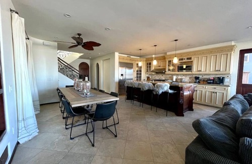 Mission Beach House | Casa Ballena, Luxury On The Bay!