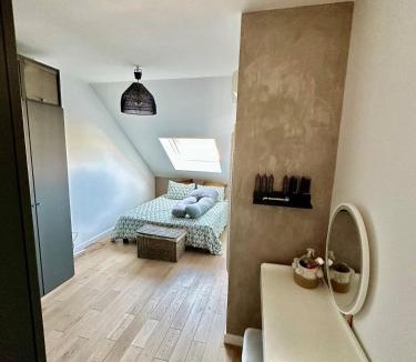 Chevilly-Larue Apartment | Casa Balnea - Jacuzzi - 6 people - Proche La Paris