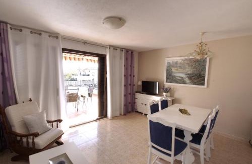 Parc de Mont-roig House | Casa Becker