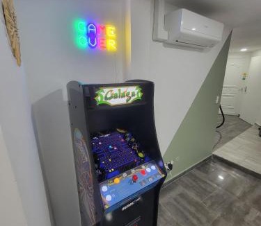 Thiers Apartment | Casa Bella - Borne arcade, Baby-Foot, Extérieur