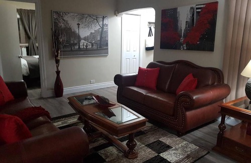 Downtown Gatineau House | Casa Bella