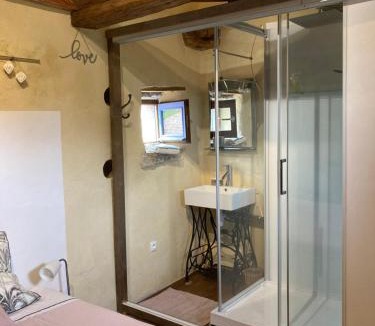 Charroux Bed & Breakfast | Casa Bella