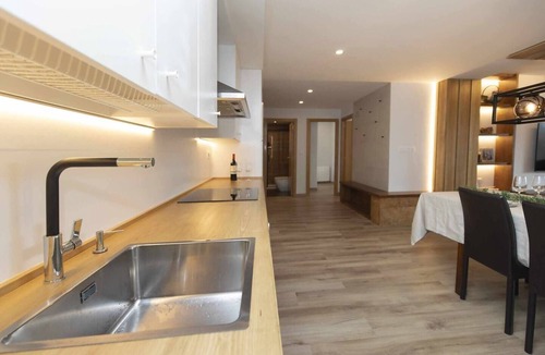 Panticosa Apartment | Casa Bellavista by Bevalle