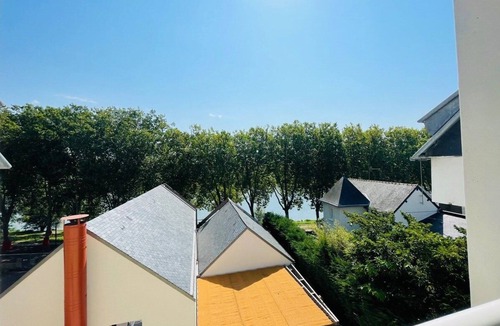 Les Hauts de Saint-Aubin Apartment | Casa Belle Rive - 4 rooms - Facing the river Maine