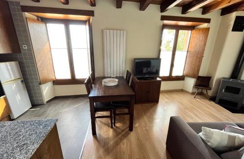 Puigcerda Apartment | Casa Bernat Apartament