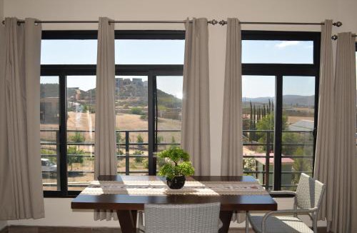 Valle de Guadalupe Hotel | Casa Berty 3