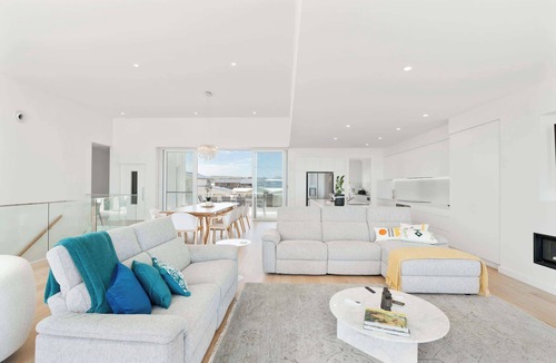 Middleton House | Casa Bianca 50 Esplanade Middleton