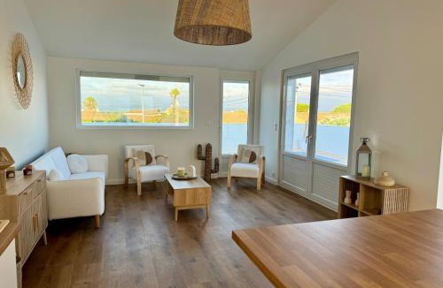 Roches Grises Villa | Casa Blanca