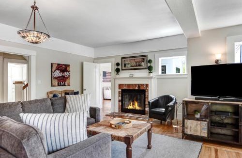 Browns Valley House | Casa Blanca