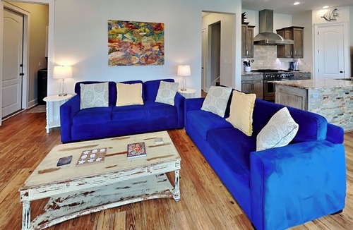 Rockport House | Casa Blanca | Waterfront, Pool + Pier
