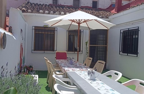 Caudete de las Fuentes House | Casa Boutique ALEGRÍA, aromas and art.
