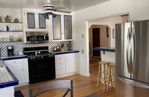 West Old Town House | Casa Bonita located 2 blocks from Old Town